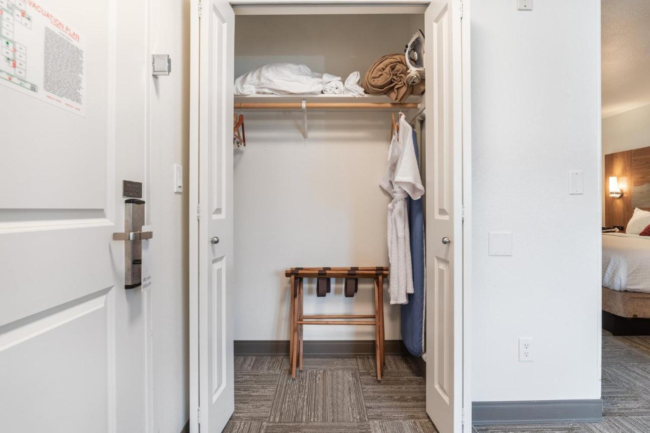 Marshall Suites Bainbridge Island Kültér fotó