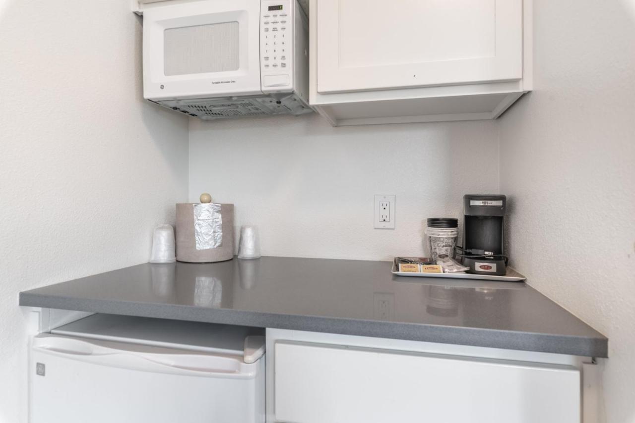 Marshall Suites Bainbridge Island Kültér fotó